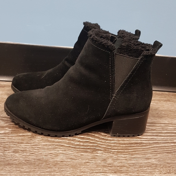 Beautiful Addition Elle Booties - Picture 3 of 6